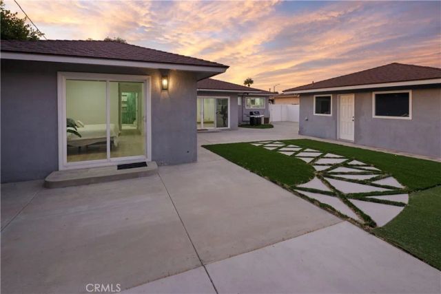 1066 E 45th Way, Long Beach, CA 90807