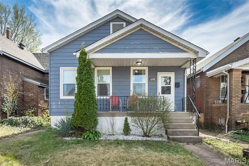 5242 Quincy Street, St Louis, MO 63109