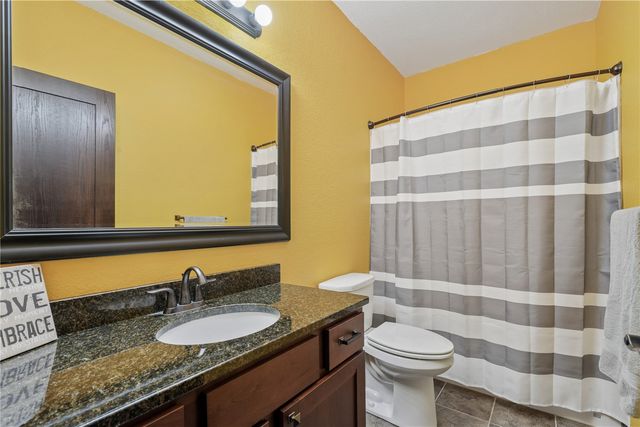 470 Irish Ct, Marion, IA 52302