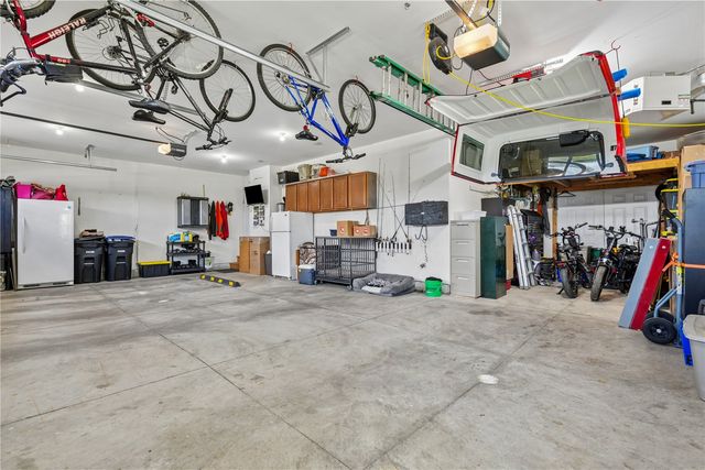 470 Irish Ct, Marion, IA 52302