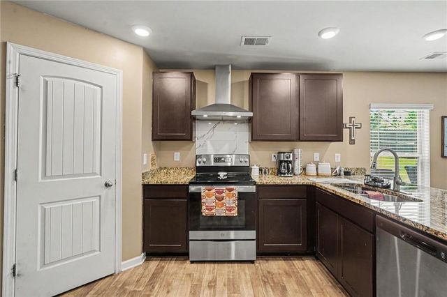 140 Blue Heron Way, Covington, GA 30016