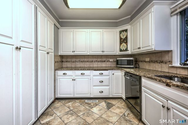 179 Maxine Road, Bristol, CT 06010
