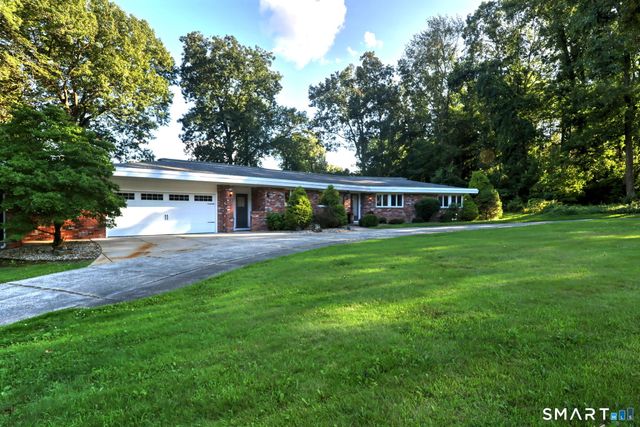 179 Maxine Road, Bristol, CT 06010