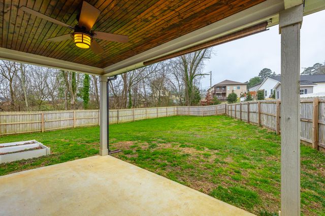 884 Ferrymans Way, Chattanooga, TN 37419