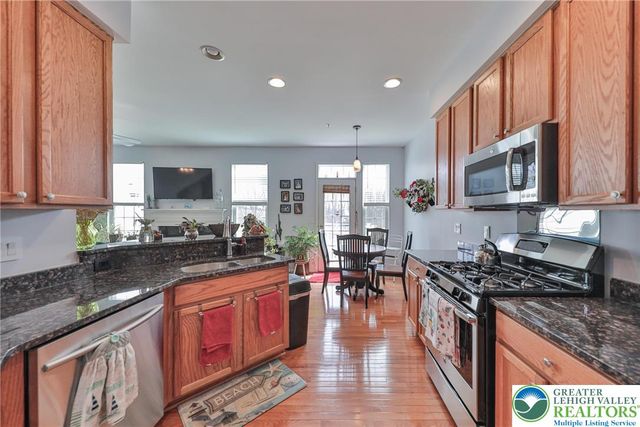 3476 Westminster Way, Upper Nazareth Twp, PA 18064