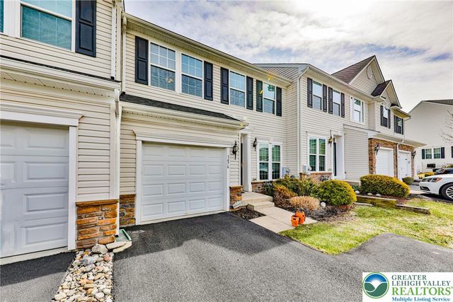 3476 Westminster Way, Upper Nazareth Twp, PA 18064