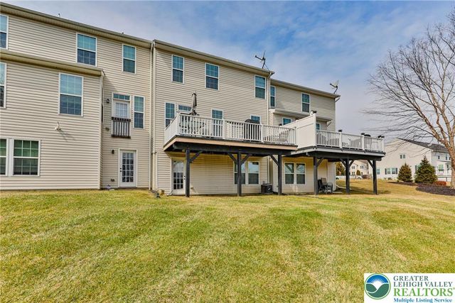 3476 Westminster Way, Upper Nazareth Twp, PA 18064