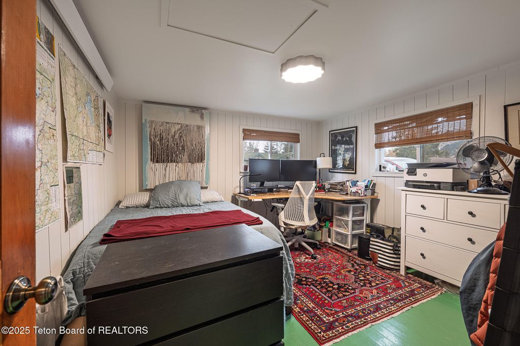 360 E PEARL Avenue, Jackson, WY 83001 photo 10