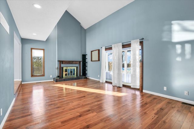 4 Genevieve Lane, Champaign, IL 61822