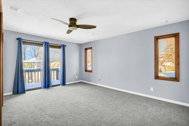 4 Genevieve Lane, Champaign, IL 61822