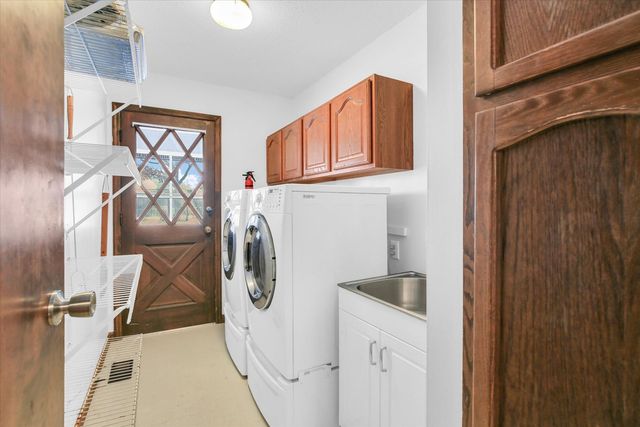 4 Genevieve Lane, Champaign, IL 61822