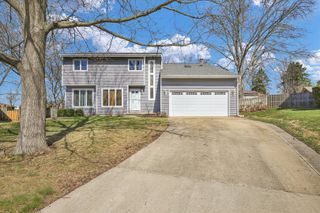 4 Genevieve Lane, Champaign, IL 61822