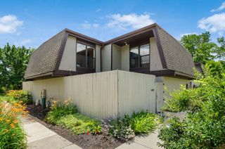 743 Worthington Forest Place, Columbus, OH 43229