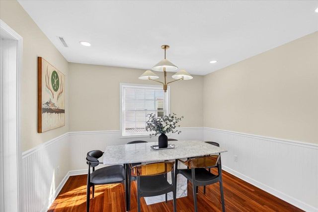 260 Kensington Drive, Madison, WI 53704