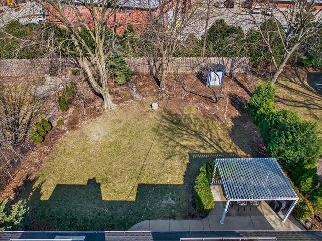 260 Kensington Drive, Madison, WI 53704