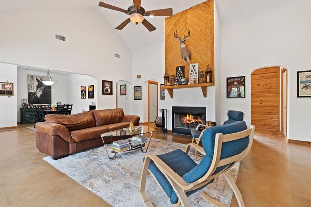 9854 N Weir Loop CIR, Austin, TX 78736