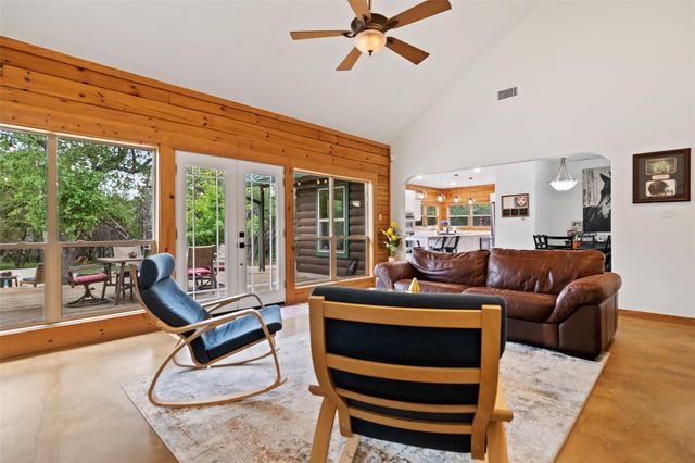 9854 N Weir Loop CIR, Austin, TX 78736