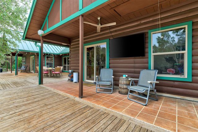 9854 N Weir Loop CIR, Austin, TX 78736