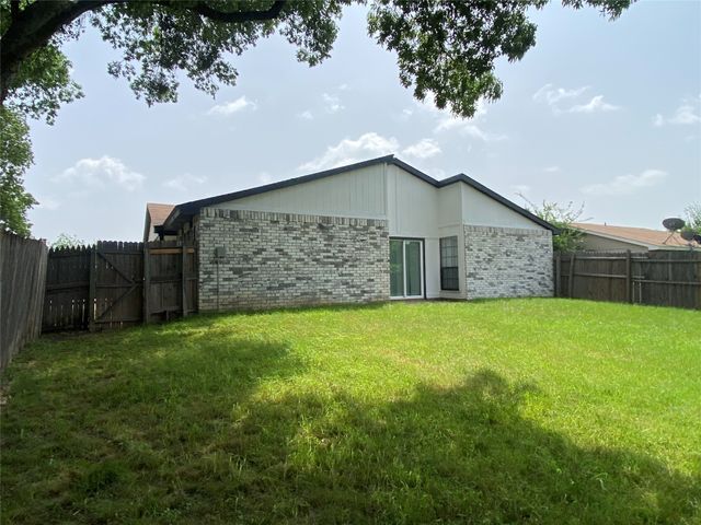 403 Jones Street, Cedar Hill, TX 75104