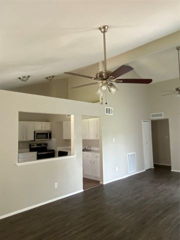 403 Jones Street, Cedar Hill, TX 75104