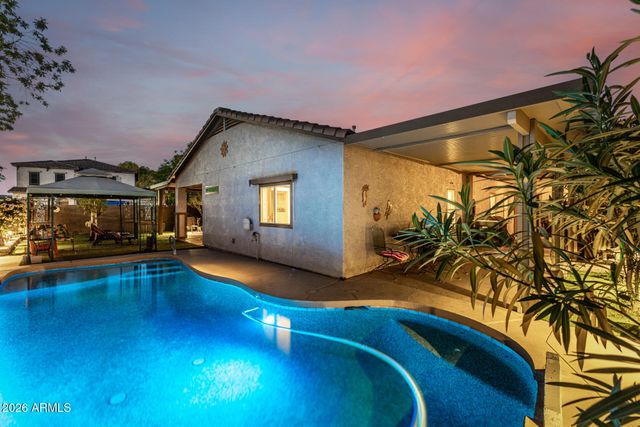 15516 N 169TH Avenue, Surprise, AZ 85388