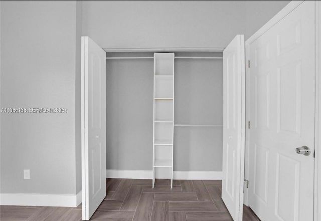 2210 Farragut St, Hollywood, FL 33020