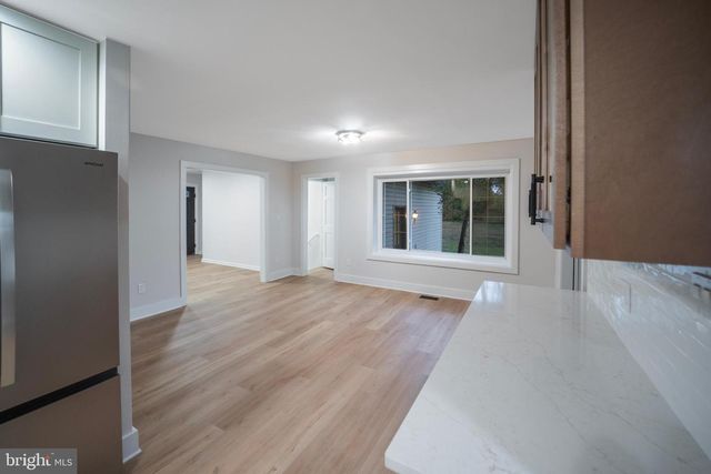 580 MOUNT ROYAL RD, Sewell, NJ 08080