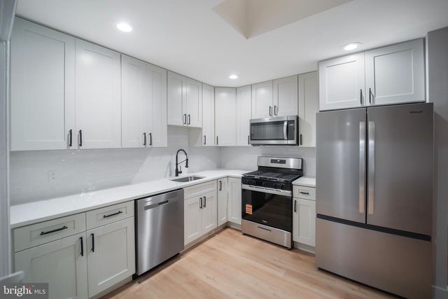 580 MOUNT ROYAL RD, Sewell, NJ 08080