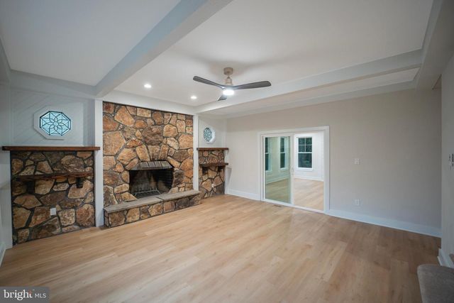 580 MOUNT ROYAL RD, Sewell, NJ 08080