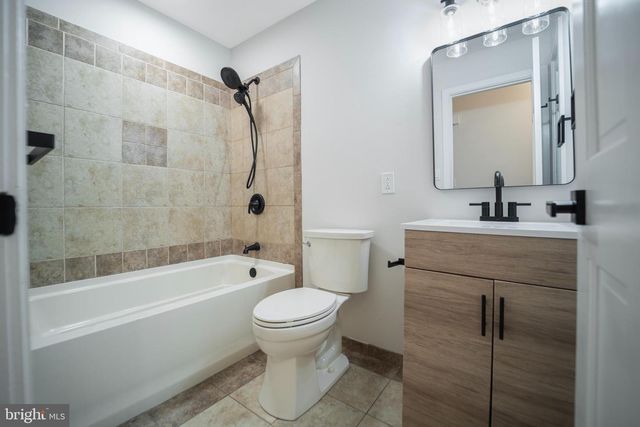 580 MOUNT ROYAL RD, Sewell, NJ 08080