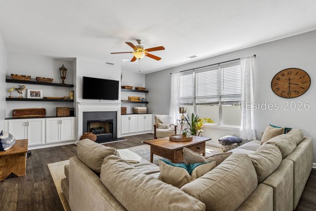 30 Whispering Pine St, Bluffton, SC 29910