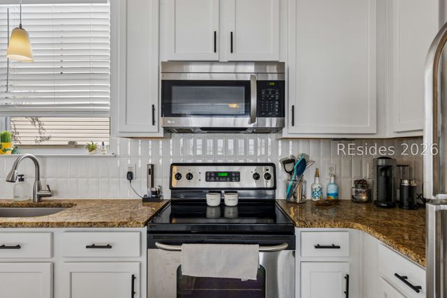 30 Whispering Pine St, Bluffton, SC 29910