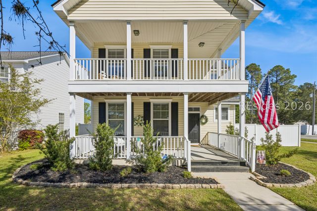 30 Whispering Pine St, Bluffton, SC 29910