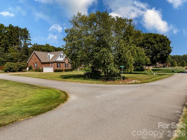 7275 Woodcock Trail, Stanley, NC 28164