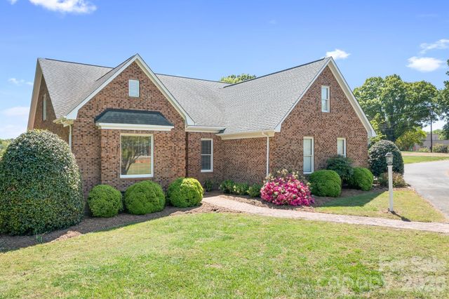 11690 Bain School Road, Mint Hill, NC 28227