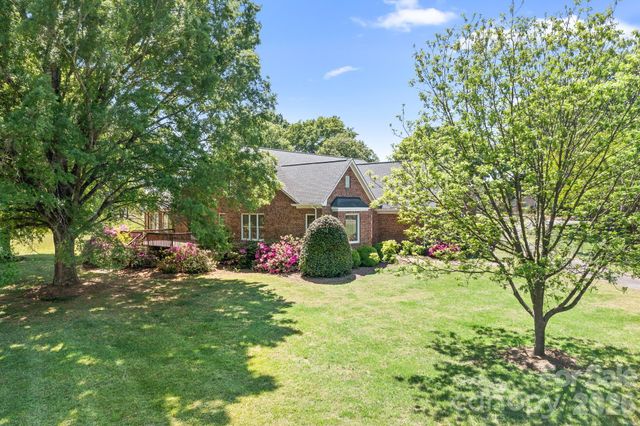 11690 Bain School Road, Mint Hill, NC 28227