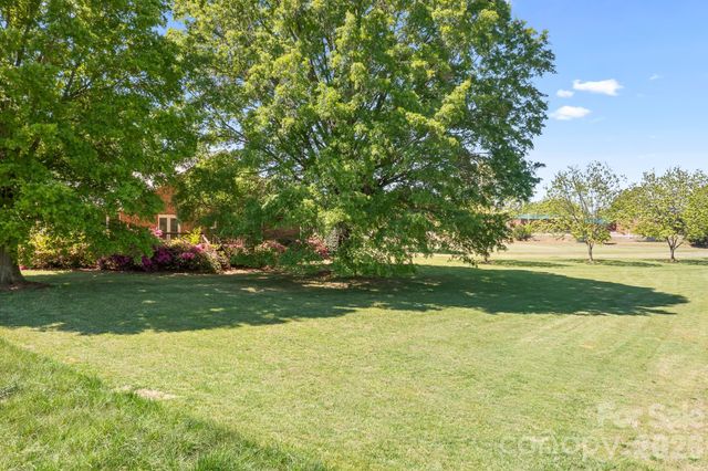 11690 Bain School Road, Mint Hill, NC 28227