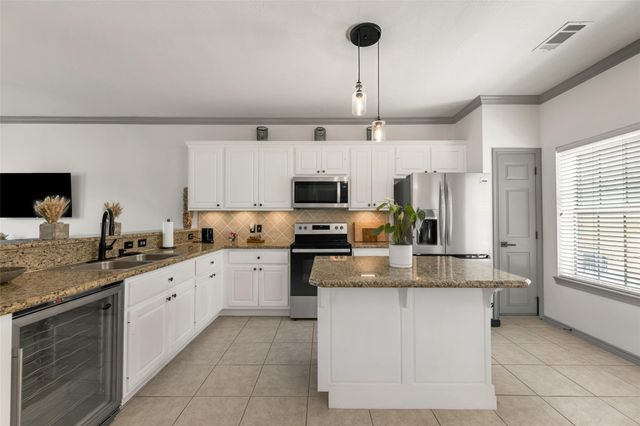 401 Forest Drive, College Station, TX 77840