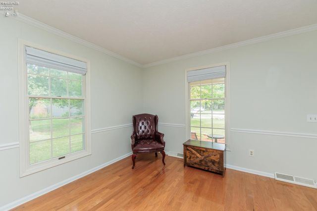 32263 Plumbrook Court, Avon Lake, OH 44012