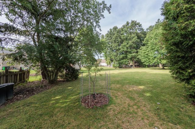 32263 Plumbrook Court, Avon Lake, OH 44012