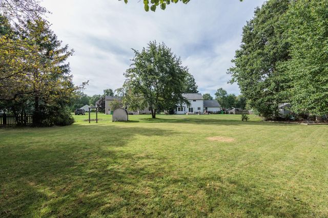 32263 Plumbrook Court, Avon Lake, OH 44012