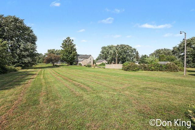 293 13 Mile Road NE, Sparta, MI 49345