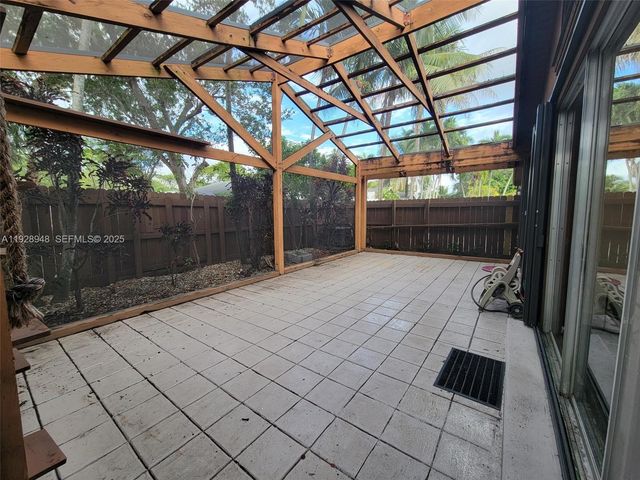 11375 SW 112th Cir Ln S, Miami, FL 33176