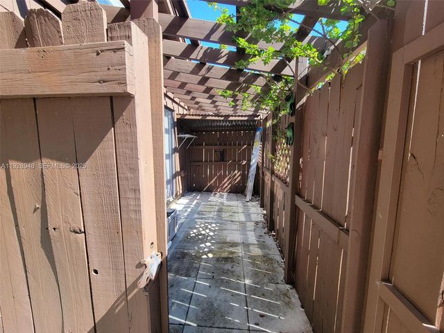 11375 SW 112th Cir Ln S, Miami, FL 33176