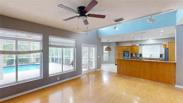 17833 GREEN WILLOW DRIVE, Tampa, FL 33647