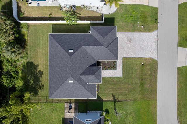 521 NW 5TH STREET, Cape Coral, FL 33993