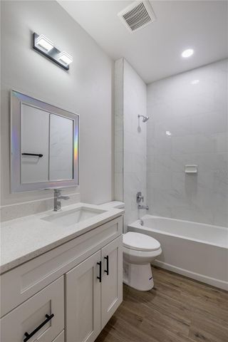 521 NW 5TH STREET, Cape Coral, FL 33993