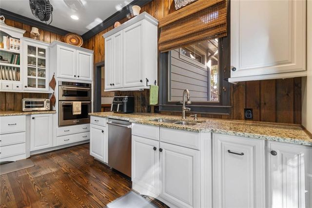 85 Sleeping Fawn Knoll, Big Canoe, GA 30143