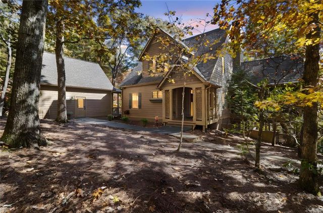 85 Sleeping Fawn Knoll, Big Canoe, GA 30143