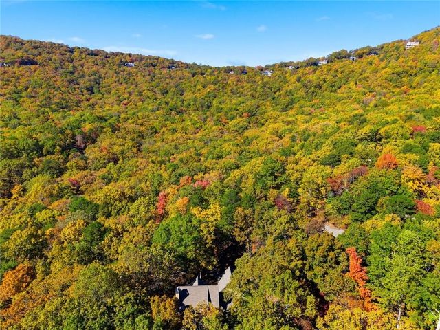 85 Sleeping Fawn Knoll, Big Canoe, GA 30143